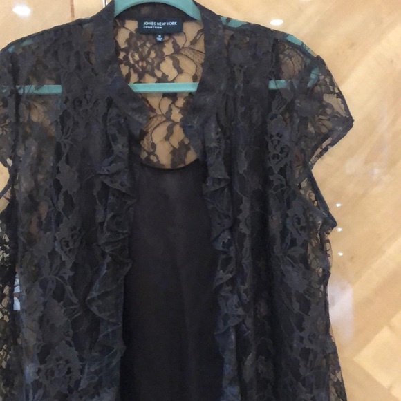 Jones New York lace top - Picture 4 of 11